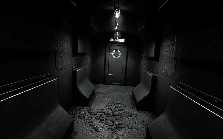 Możesz już dotrzeć do drzwi prowadzących do pomieszczenia nagrań - tak jak w pierwszym rozdziale rozpoznasz je po napisie Recording - Drugi wybór | Solucja Layers of Fear 2 - Layers of Fear 2 - poradnik do gry