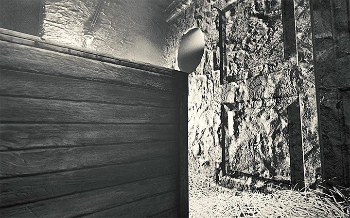 Przebiegnij w lewo gdy będzie to bezpieczne i schowaj się w bocznej wnęce - Druga taśma filmowa | Solucja Layers of Fear 2 - Layers of Fear 2 - poradnik do gry