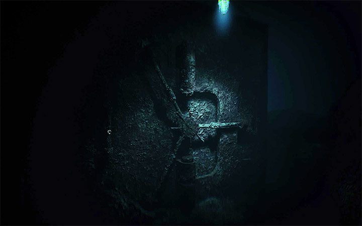 Do skarbca dotrzesz w trakcie eksploracji zatopionego statku - Zagadka z drzwiami skarbca | Rozwiązanie zagadki w Layers of Fear 2 - Layers of Fear 2 - poradnik do gry