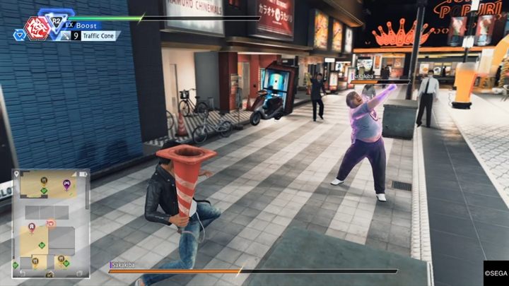 Po wszystkim biegnij do Theater Square, gdzie spotkasz silnego bossa - Sakakiba - Judgment: Rozdział 7 Limelight - solucja, opis przejścia - Judgment - poradnik do gry