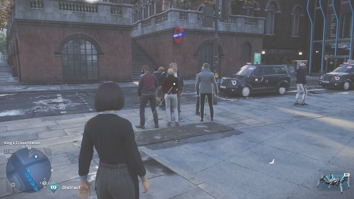 Drugą opcją jest rozproszenie grupy ludzi - Watch Dogs Legion: Hakowanie na okrągło - trofeum, jak zdobyć? - Watch Dogs Legion - poradnik do gry