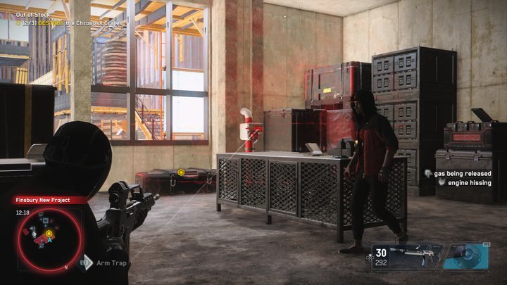 Skrzynki możesz zniszczyć na różne sposoby, czy to za pomocą granatu, strzelenia w pobliskie materiały wybuchowe etc - Watch Dogs Legion: Braki magazynowe - solucja, opis przejścia - Watch Dogs Legion - poradnik do gry