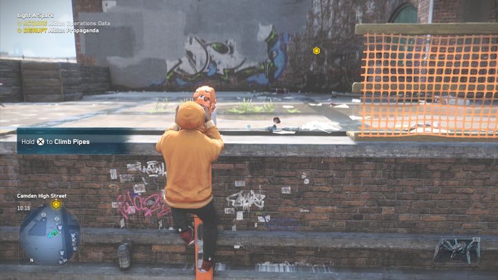 Będąc na górze, zabierz punkt technologii, następnie kieruj się w stronę znacznika, przeskakując przez przeszkody, które stać będą na twojej drodze - Watch Dogs Legion: Iskra krzesząca ogień - solucja, opis przejścia - Watch Dogs Legion - poradnik do gry