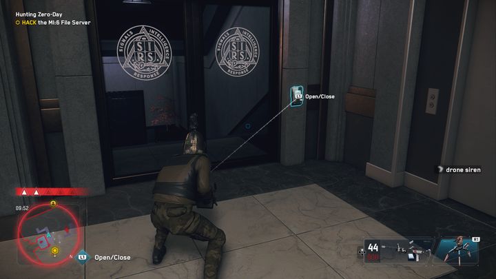 Następnie wejdź do obiektu zastrzeżonego, najlepiej będzie posiadać uniform Albionu - Watch Dogs Legion: Polowanie na Zero-Day - solucja, opis przejścia - Watch Dogs Legion - poradnik do gry