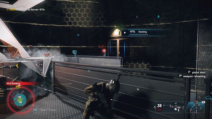 Gdy zaczniesz hakować dane z serwera, będziesz musiał bronić się w miejscu, w którym się znajdujesz przed wrogami - Watch Dogs Legion: Polowanie na Zero-Day - solucja, opis przejścia - Watch Dogs Legion - poradnik do gry