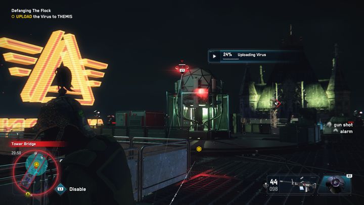 Podczas wgrywania wirusa do THEMIS, atakować cię będą drony, dlatego najlepszym rozwiązaniem będzie posiadanie umiejętności hakowania lub zdrady dronów, aby ułatwić sobie misję - Watch Dogs Legion: Przycinanie pazurków - solucja, opis przejścia - Watch Dogs Legion - poradnik do gry