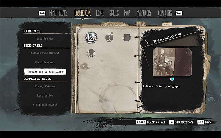 Za każdym razem gdy odblokujesz nowy ślad wyrób sobie nawyk otwarcia teczki z dowodami (Casebook) i przeanalizowania go - Prowadzenie śledztw w The Sinking City - The Sinking City - poradnik do gry
