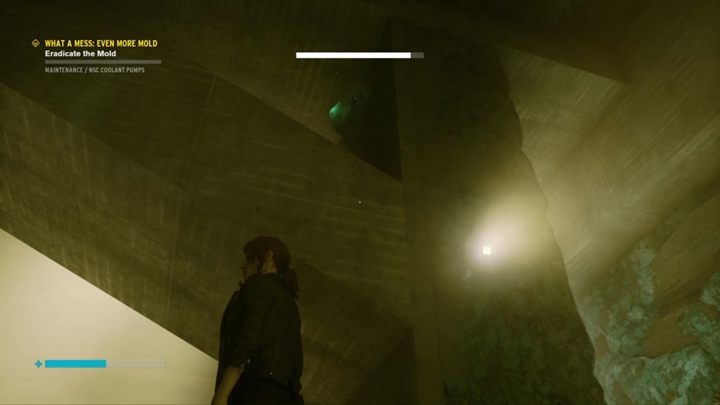 Jedna z pleśni będzie między kolumnami, niedaleko korytarza pełnego pleśni na ścianach - Control: Co za syf, Jeszcze więcej pleśni - solucja, opis przejścia - Control - poradnik do gry
