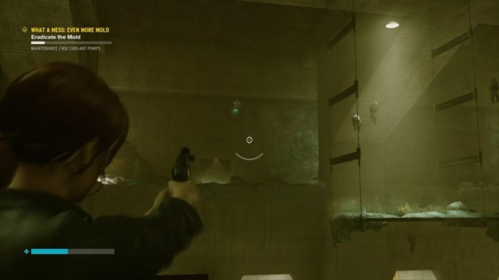 Kolejna pleśń jest niedaleko wiszącego rusztowania, na ścianie - Control: Co za syf, Jeszcze więcej pleśni - solucja, opis przejścia - Control - poradnik do gry