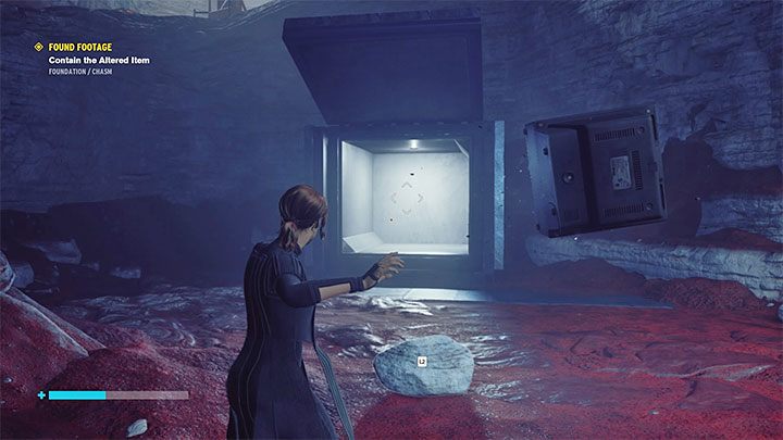 Na potrzeby ukończenia misji rzuć przenoszonym telewizorem w klatkę, dzięki czemu zostanie w niej uwięziony - Control Foundation: Znalezione nagranie/Found Footage - solucja, opis przejścia - Control - poradnik do gry
