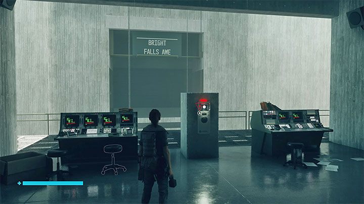 W celu zakończenia questu podejdź do komunikatora żeby porozmawiać z Langstonem - Control AWE: Mroczne miejsce (A Dark Place) solucja, opis przejścia - Control - poradnik do gry