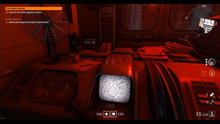 W jednym z pokojów pełnych komputerów świeci się czerwone światło - Mały Berlin / Little Berlin | Sekrety w Wolfenstein Youngblood - Wolfenstein: Youngblood - poradnik do gry