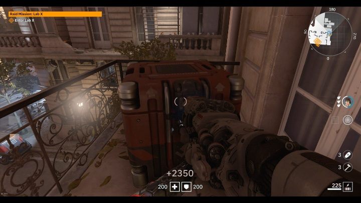 Skrzynię tę znajdziesz na balkonie, przed wejściem do laboratorium - Lab X | Sekrety w Wolfenstein Youngblood - Wolfenstein: Youngblood - poradnik do gry