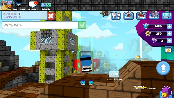 Jeśli po prostu szukasz pomocy i chcesz szybko się czegoś dowiedzieć kliknij w czat, w lewym, górnym rogu ekranu - Krok 5 - znajomości w BlockStarPlanet - BlockStarPlanet - poradnik do gry