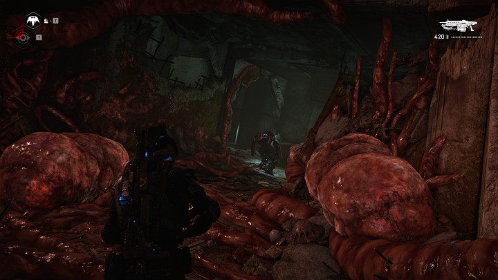 W trakcie przechodzenia przez zawalony budynek natkniesz się na śpiących przeciwników - Akt 4 Rozdział 1 - Front Domowy | Solucja Gears 5 - Gears 5 - poradnik do gry