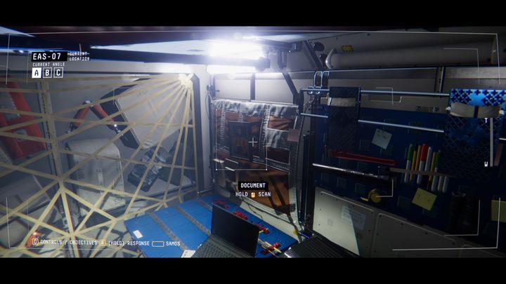 W EAS-07 zeskanuj zdjęcie nad biurkiem (GRADUATION PHOTO) i podłącz się do urządzenia o nazwie MELFI UNIT aby odczytać plik o nazwie MELFI UNIT LOG - Observation: Drugi spacer kosmiczny, nadanie wiadomości, solucja, etap 5 - Observation - poradnik do gry