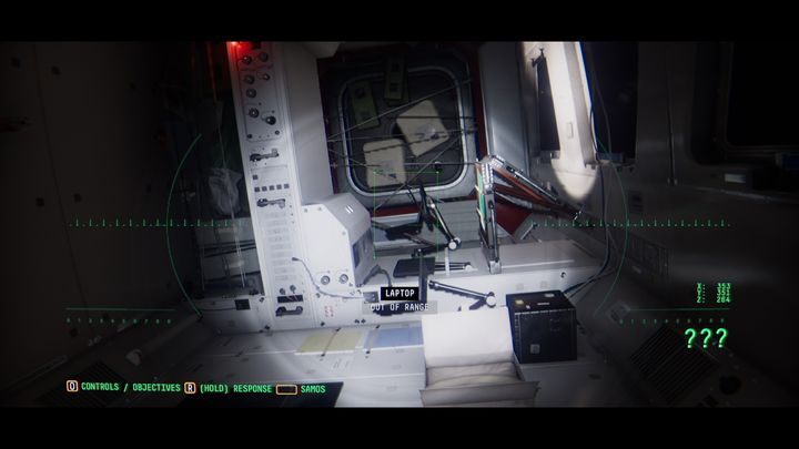 Kieruj się korytarzem dalej, po chwili znajdziesz kolejny komputer, Pin do niego to 1942 a na nim wiadomość od Ailsy (AY-JR - IM STUCK) - Observation: Druga stacja, solucja, etap 6 - Observation - poradnik do gry