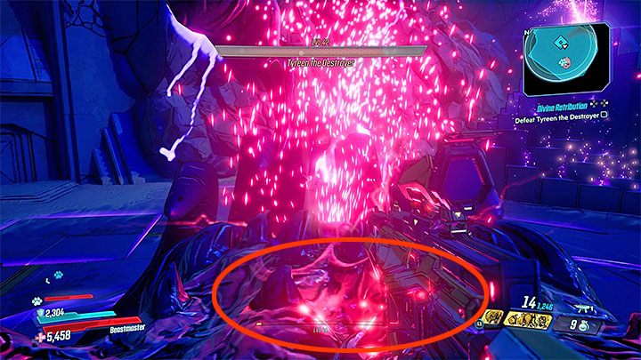 Po tym jak Destroyer odniesie dostatecznie dużo obrażeń stanie się chwilowo nieśmiertelny i uklęknie - Tyreen the Destroyer - finałowy boss w Borderlands 3 - Borderlands 3 - poradnik do gry