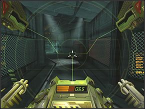 Do tego zaraz na początku z sufitu spadnie kilka wybuchowych pająków - Having a Blast | Inside the Nano Base | Red Faction II - Red Faction II - poradnik do gry