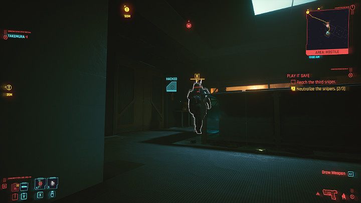 Zhakuj urządzenie elektryczne po drugiej stronie pokoju, by zwabić go w róg pomieszczenia, a następnie zajdź go od tyłu i wyeliminuj - Cyberpunk 2077: Przerwane milczenie/Play It Safe - solucja, opis przejścia - Cyberpunk 2077 - poradnik do gry