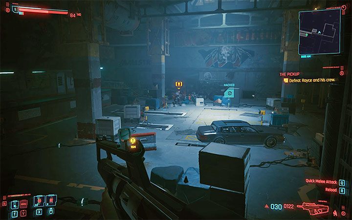 Jeśli rozegrał się wariant zadania, w którym Royce nie zginął w trakcie waszego pierwszego spotkania negocjacyjnego, to Royce pojawi się w pancerzu wspomaganym pod koniec ucieczki z fabryki, już po pozyskaniu spiderbota - Cyberpunk 2077: Jak pokonać bossa Royce? - Cyberpunk 2077 - poradnik do gry