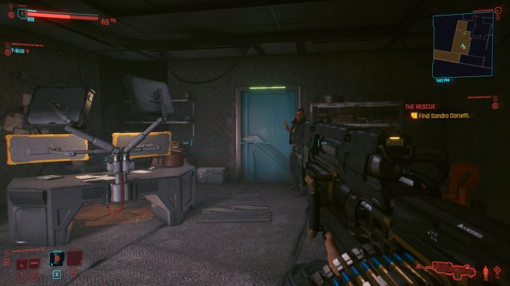 Nie sprawia to jednak, że ciężka broń jest nieprzydatna - Cyberpunk 2077: Jak dodać ciężką broń do ekwipunku? - Cyberpunk 2077 - poradnik do gry