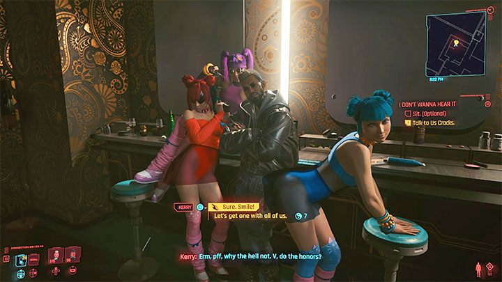 Lepszy jest pierwszy wariant, a to dlatego, że oprócz pojawienia się Us Cracks w kolejnym queście Kerryego gwarantuje on również możliwość odblokowania w dalszej fazie gry pobocznego questu Spacer z gwiazdą (Every Breath You Take) - Cyberpunk 2077: Na krzywy ryj (Kerry)/I Dont Wanna Hear It - solucja - Cyberpunk 2077 - poradnik do gry