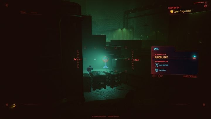 W świecie gry znajdziesz sporo stacjonarnych reflektorów - Cyberpunk 2077: Czy jest latarka? - Cyberpunk 2077 - poradnik do gry