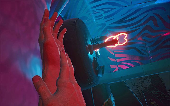 Po wyświetleniu scenki przerywnikowej pozostaniesz sam w pokoju metalowym i otrzymasz pożegnalną wiadomość sms od Meredith - Cyberpunk 2077: Meredith Stout - romans/seks - Cyberpunk 2077 - poradnik do gry