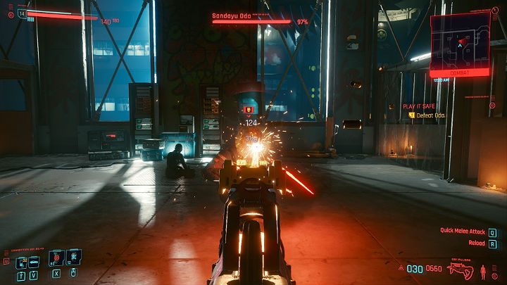 Oda z mistrzowską precyzja posługuje się ostrzami modliszkowymi więc staraj się zachować odpowiedni dystans, by pozostać poza zasięgiem jego broni - Cyberpunk 2077: Jak pokonać bossa Oda? - Cyberpunk 2077 - poradnik do gry