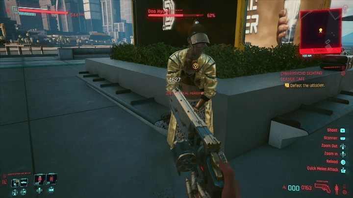 Idąc do tego przeciwnika warto być zaopatrzonym w podwójny skok - Cyberpunk 2077: Seaside Cafe - cyberpsychopata, solucja - Cyberpunk 2077 - poradnik do gry