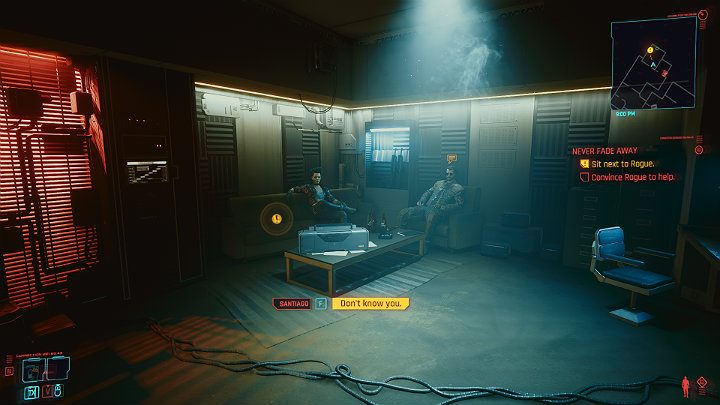 Rogue przybywa w towarzystwie Santiago, miejscowego dilera, którego możesz kojarzyć z misji Bezład (Disasterpiece) - Cyberpunk 2077: Czynnik ludzki/Transmission - solucja, opis przejścia - Cyberpunk 2077 - poradnik do gry