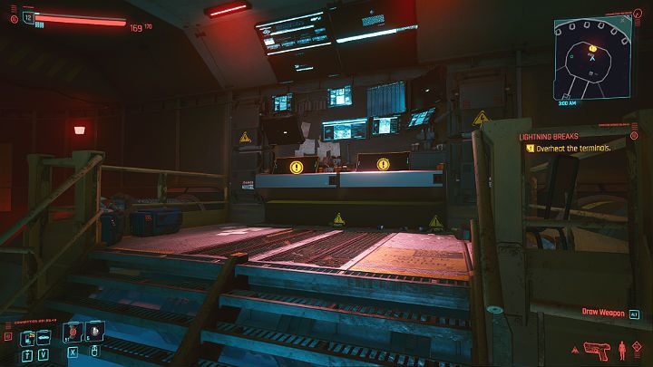 Wyjdź z samochodu, podbiegnij do zaznaczonych terminali, przełącz się na sieć lokalną i wywołaj przeciążenie - Cyberpunk 2077: Ostatni gasi światło/Lightning Breaks - solucja, opis przejścia - Cyberpunk 2077 - poradnik do gry