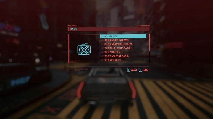 Jazdę umila muzyka radiowa - twórcy przygotowali szereg stacji radiowych poświęconych różnym gatunkom muzycznym - Cyberpunk 2077: Pojazdy i garaż - Cyberpunk 2077 - poradnik do gry