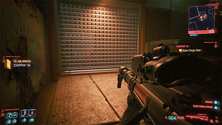 Skradanie się w dokach nie jest obowiązkowe, aczkolwiek może ci znacząco ułatwić przeprawę - Cyberpunk 2077: Gdzie jest Johnny? (Rogue i Johnny)/Chippin In - solucja - Cyberpunk 2077 - poradnik do gry