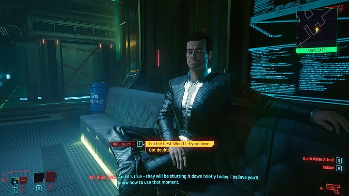 Udaje się prosto do prywatnej loży, gdzie czeka już na niego wcześniej wspomniany klient, Mr - Cyberpunk 2077: Zakończenie Johnnyego - współpraca z Rogue - Cyberpunk 2077 - poradnik do gry