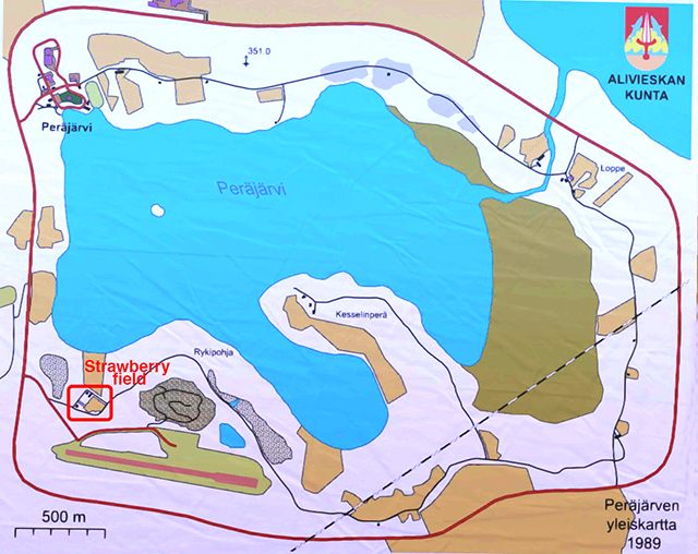 Pod namiotem znajdziesz właściciela pola oraz pusty pojemnik BERRY BOX - Zarabianie pieniędzy w My Summer Car - My Summer Car - poradnik do gry
