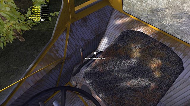 Podnieś widelec, by nie przeszkadzał podczas jazdy. - Traktor Kekmet | Pojazdy w My Summer Car - My Summer Car - poradnik do gry