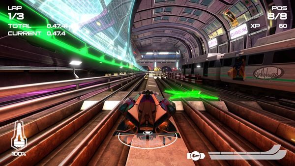 Pole dopalacza daje bolidowi przyspieszenie i należy wjeżdżać na nie jak najczęściej, gdyż to one w dużej części przyczyniają się do zwycięstwa w wyścigu - WipEout Omega Collection - poradnik do gry