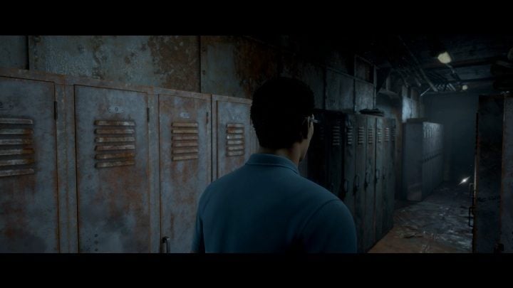 Gdy wejdziesz do pomieszczenia pełnego szafek przygotuj się na mały zawał serca Bradleya - Finding Friends | Solucja The Dark Pictures Man of Medan - The Dark Pictures Man of Medan - poradnik do gry