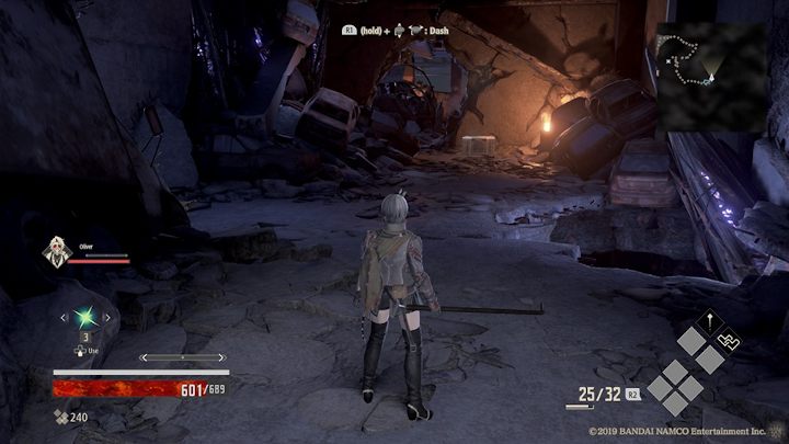 Po pokonaniu przeciwników i przejściu kawałek dalej, na wprost ukaże się skrzynia, jednak nie biegnij do niej na samym początku, gdyż po lewej stronie znajduje się przeciwnik - Ruined City Underground cz.1 | Solucja Code Vein - Code Vein - poradnik do gry