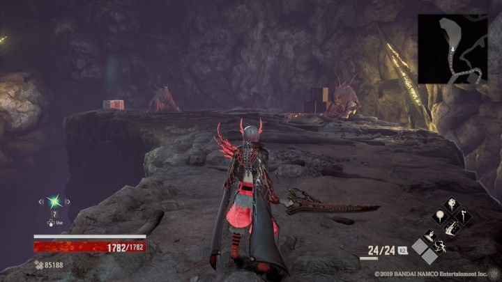 Spotkasz tam dwóch odpoczywających przeciwników (patrz screen) - Dried-up Trenches | Solucja Code Vein - Code Vein - poradnik do gry
