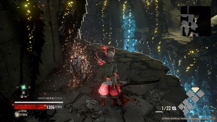 Po lewej stronie znajduje się roślina plująca krwią, pilnuje ona ostatniego Vestige potrzebnego do aktywacji Survivor Vestige Core - Accumulator Ruins | Solucja Code Vein - Code Vein - poradnik do gry