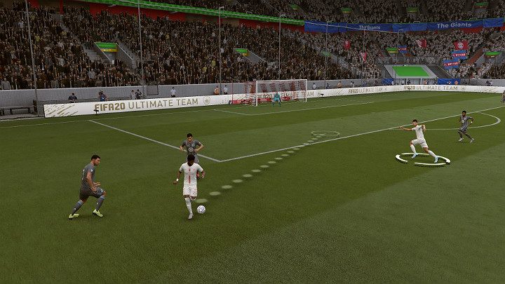 Podanie piętką to świetny i często zaskakujący sposób na rozegranie piłki bez utraty tempa - Podania w FIFA 20 - FIFA 20 - poradnik do gry