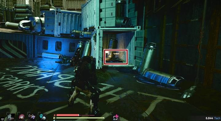 Po pokonaniu Małego Johnnyego, w jednym z kontenerów otwieranych EMP - The Surge 2: Port Nixon - nagrania, sekrety - The Surge 2 - poradnik do gry