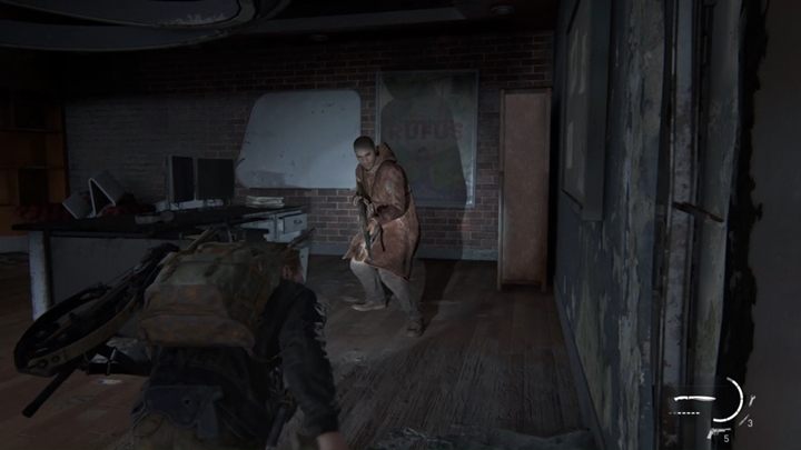 Idź dalej za Levem - kompan wskaże ci drogę na szczyt wieżowca - The Last of Us 2: Droga na skróty - solucja, opis przejścia - The Last of Us 2 - poradnik do gry