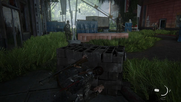 Natkniecie się na oddział żołnierzy wilków - The Last of Us 2: Droga do Akwarium - solucja, opis przejścia - The Last of Us 2 - poradnik do gry