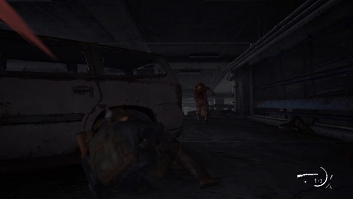 Biegnij do kolejnych samochodów i walcz z mutantami (uważaj szczególnie na klikacze) i człapacza, którego spotkasz później - The Last of Us 2: Przystań - solucja, opis przejścia - The Last of Us 2 - poradnik do gry