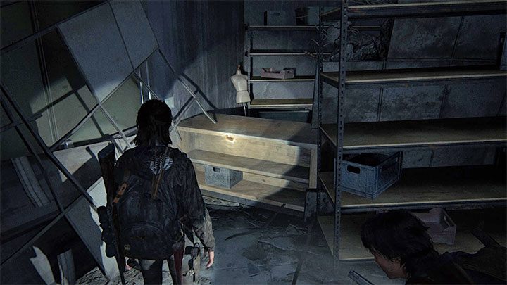 Udaj się w lewo i przeskocz przez pokazany na obrazku mebel - The Last of Us 2: Droga do akwarium / Road to the Aquarium sekrety, znajdźki - The Last of Us 2 - poradnik do gry
