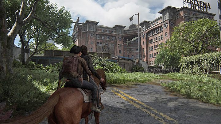 To artefakt i zarazem pierwszy spośród kilku sekretów odnajdywanych już po opuszczeniu otwartej części Śródmieścia, czyli po powrocie do wschodniej bramy z kanistrem wypełnionym paliwem - The Last of Us 2: Śródmieście / Downtown - mapa sekretów, znajdziek - The Last of Us 2 - poradnik do gry